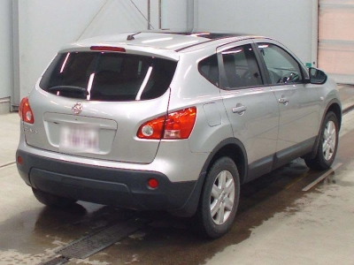 NISSAN DUALIS