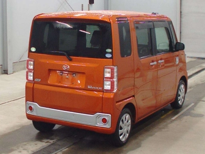 DAIHATSU WAKE