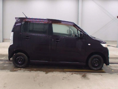 SUZUKI WAGON R STINGRAY