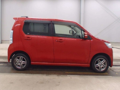 SUZUKI WAGON R STINGRAY