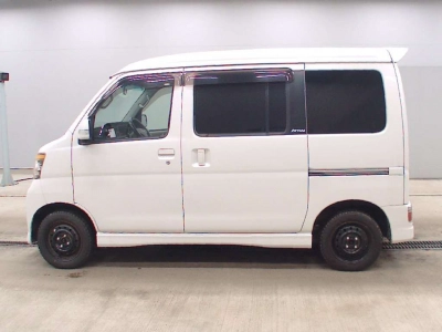DAIHATSU ATRAI WAGON