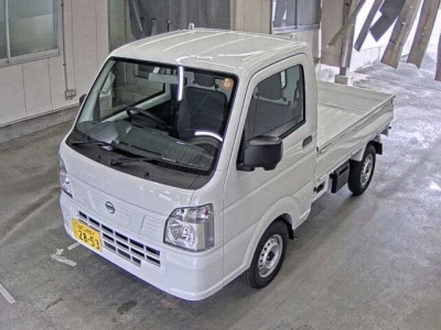 NISSAN CLIPPER
