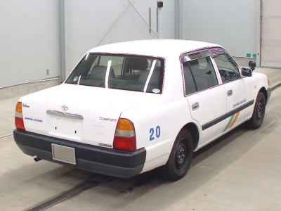 TOYOTA CROWN COMFORT