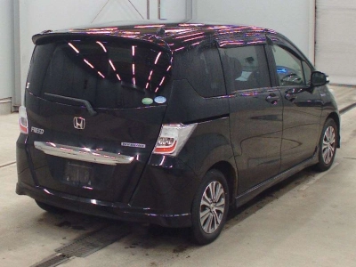 HONDA FREED HYBRID
