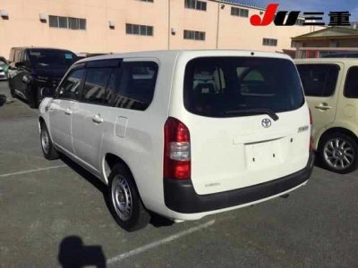 TOYOTA SUCCEED VAN