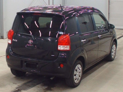 TOYOTA PORTE