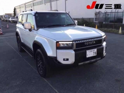TOYOTA LAND CRUISER