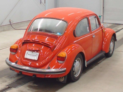 VOLKSWAGEN BEETLE