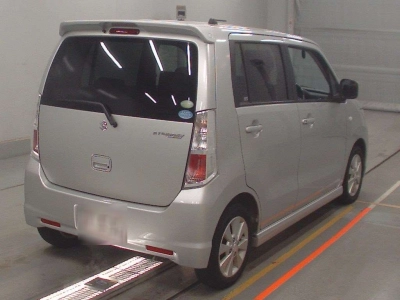 SUZUKI WAGON R STINGRAY