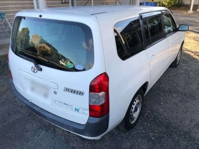 TOYOTA SUCCEED WAGON