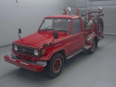 TOYOTA LAND CRUISER 70