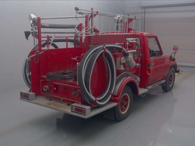 TOYOTA LAND CRUISER 70