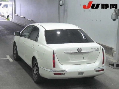 MITSUOKA NOUERA 6-02 SEDAN