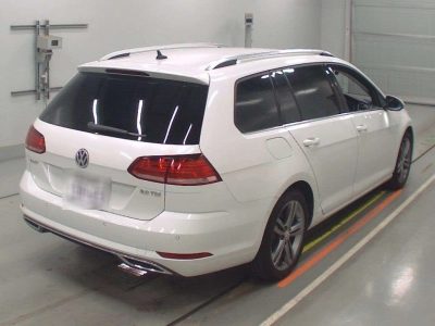 VOLKSWAGEN GOLF VARIANT