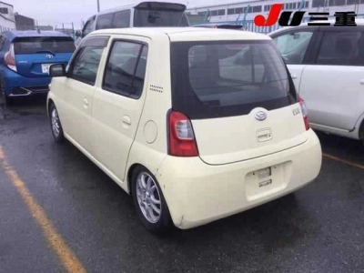 DAIHATSU ESSE