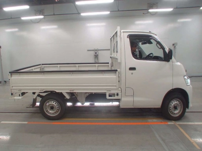 TOYOTA TOWN ACE TRUCK