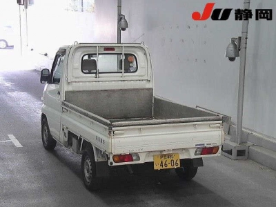 NISSAN CLIPPER