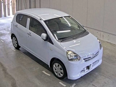 TOYOTA PIXIS EPOCH