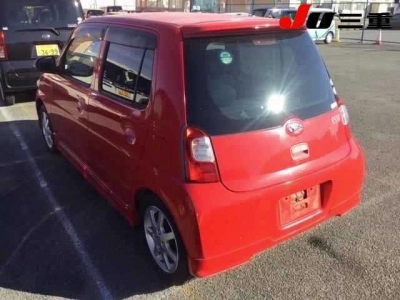 DAIHATSU ESSE