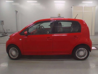 VOLKSWAGEN UP!