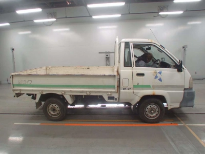 TOYOTA LITE ACE TRUCK