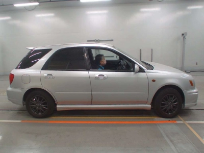 SUBARU IMPREZA SPORT WAGON