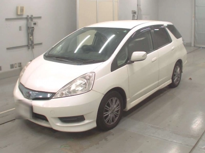 HONDA FIT SHUTTLE HYBRID