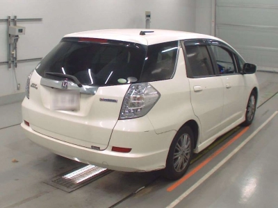 HONDA FIT SHUTTLE HYBRID