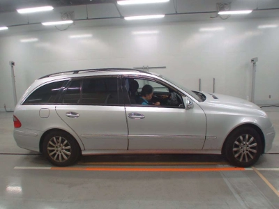 MERCEDES BENZ E CLASS STATION WAGON