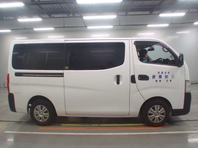 NISSAN NV350 CARAVAN