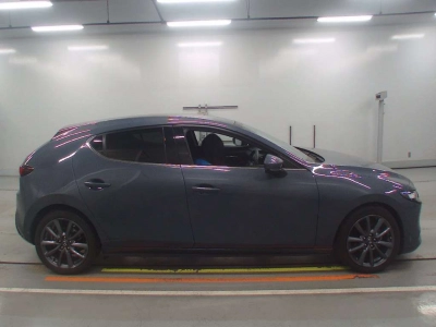 MAZDA MAZDA3 FASTBACK