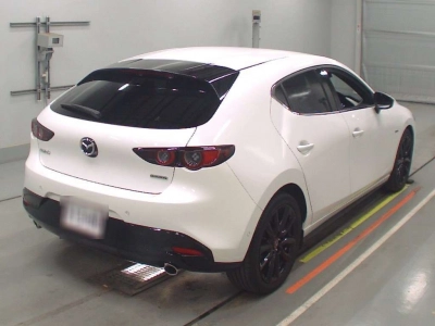 MAZDA MAZDA3 FASTBACK