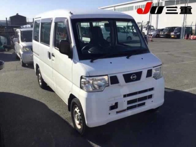 NISSAN NV100 CLIPPER