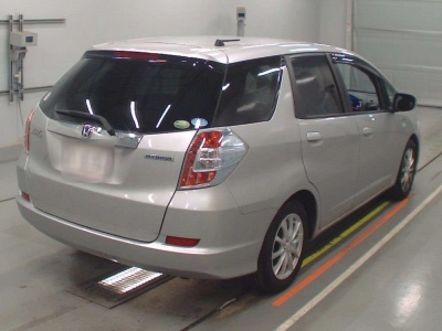 HONDA FIT SHUTTLE HYBRID