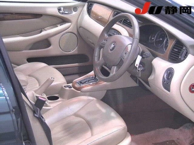 JAGUAR X TYPE