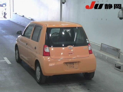 DAIHATSU ESSE