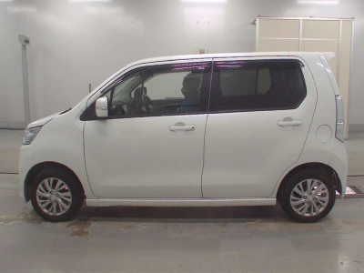 SUZUKI WAGON R STINGRAY