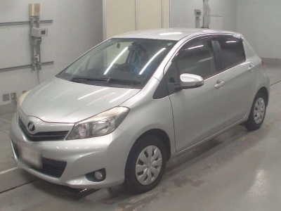 TOYOTA VITZ