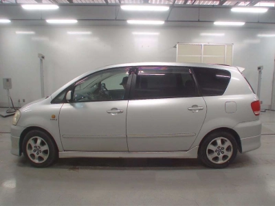 TOYOTA IPSUM