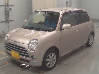 DAIHATSU MIRA GINO
