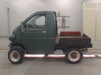 DAIHATSU MIDGET II