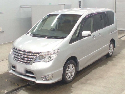 NISSAN SERENA