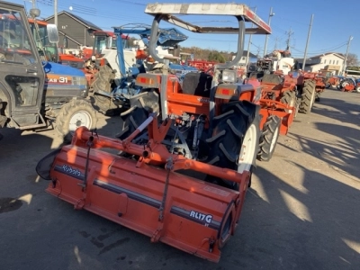 KUBOTA KUBOTA