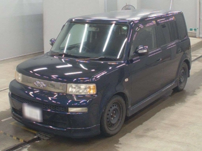 TOYOTA BB