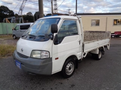 NISSAN VANETTE TRUCK