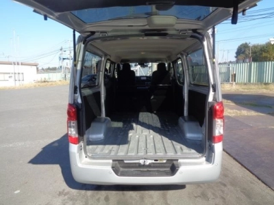 NISSAN CARAVAN
