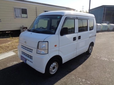 NISSAN NV100 CLIPPER
