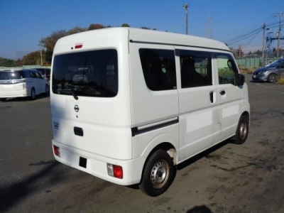 NISSAN NV100 CLIPPER