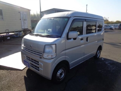 NISSAN NV100 CLIPPER