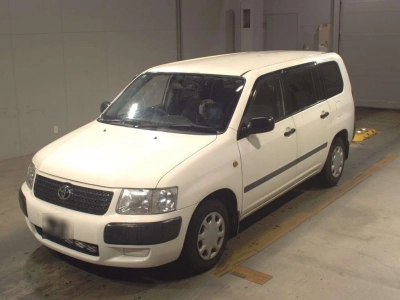 TOYOTA SUCCEED VAN